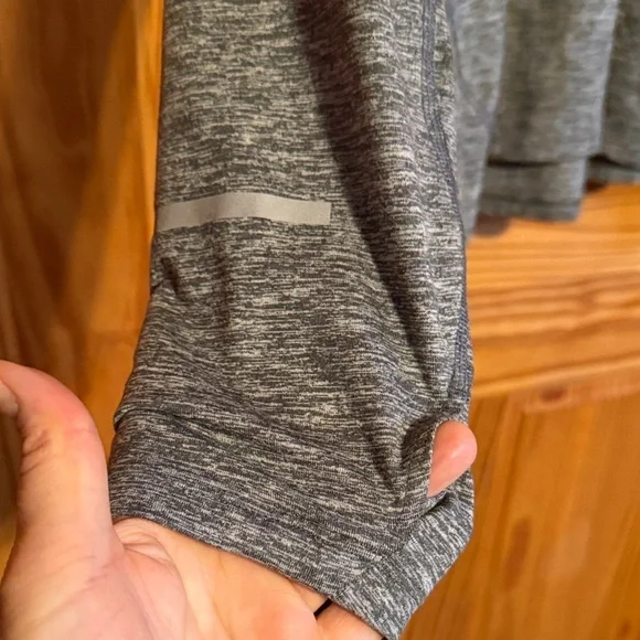 Nike Dri-FIT Element Heather Gray men's 1/4-zip running top - Picture 4 of 10